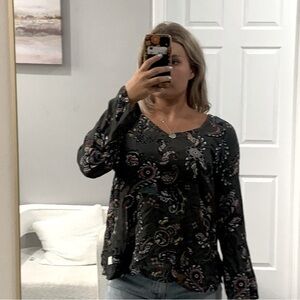 ✅ Odd Molly Long Sleeve Blouse in Green Paisley